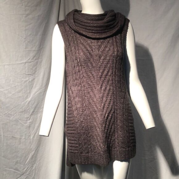Elle Cable Knit Tunic - Picture 1 of 6
